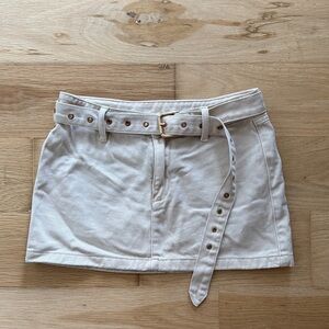 SER.O.YA Cream High-Waist Mini Skirt with Logo Tag
